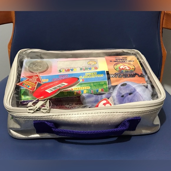 New,Rare, 1999 Beanie Babies Official Club Platinum Edition Collectible Case Kit - Picture 7 of 17